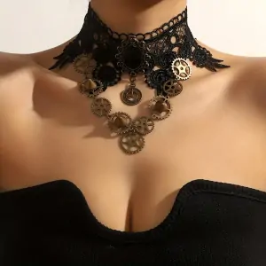 Náhrdelník Choker Queen
