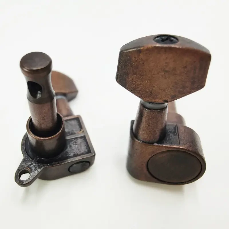 Ladící mechanika Tom Sands