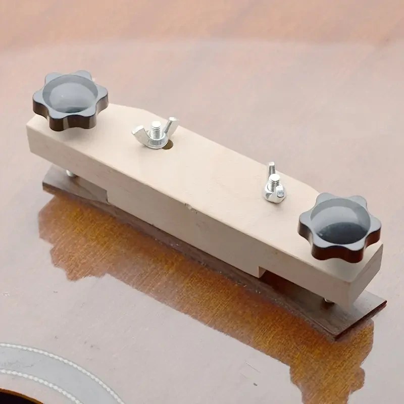 Svorka Maple Guitar Clamp