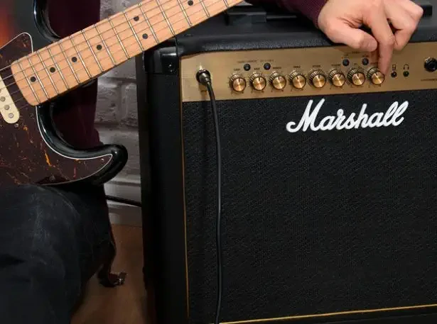 Marshall MG30GFX kytarové kombo