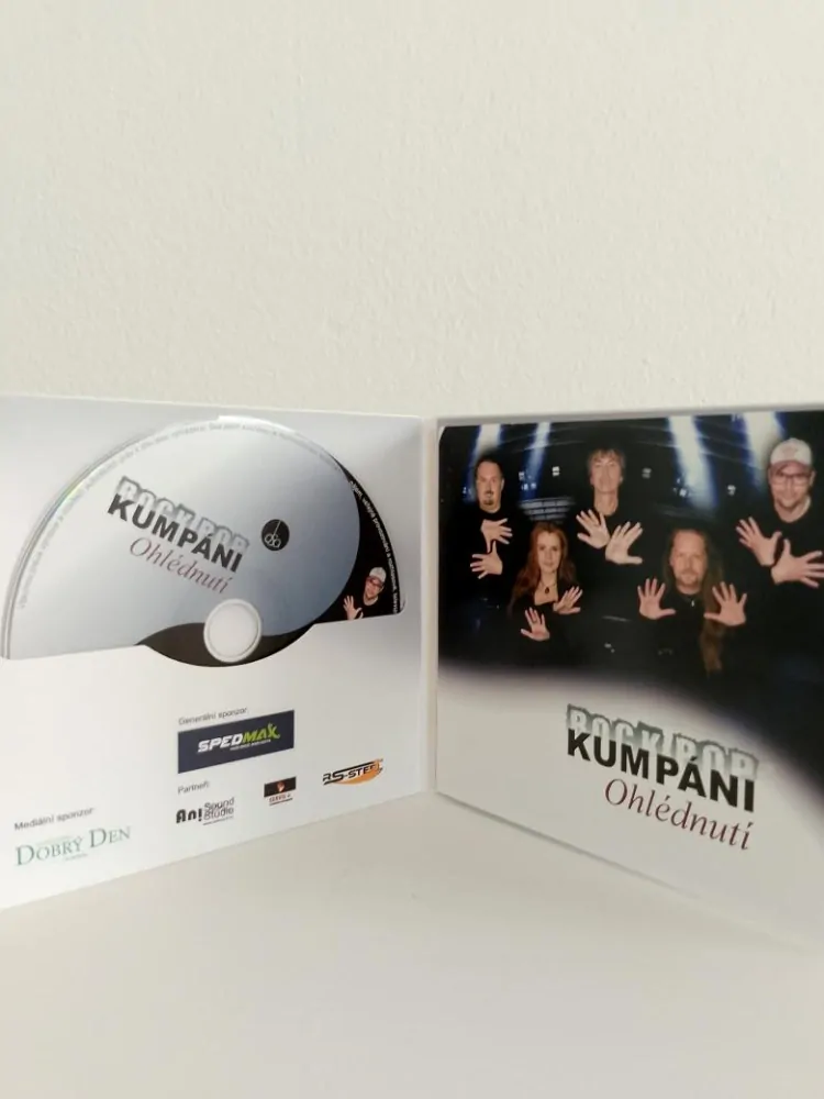 KUMPÁNI